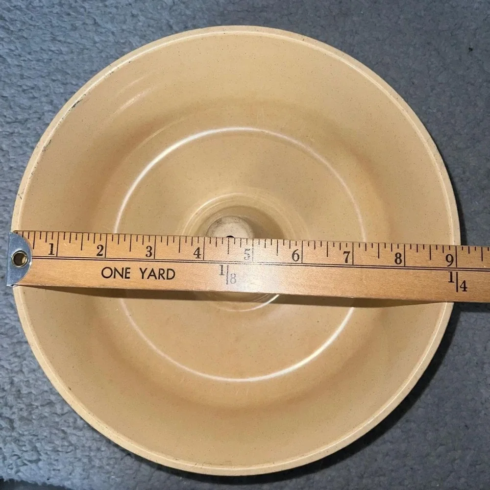 VTG Regal Ware Microwave Melamine Bundt Cake‎ Baking Pan Speckled Almond